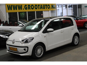 Volkswagen up! 1.0 high up! BlueMotion Panoramadak, Airco, Isofix, Start/Stop