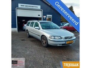 Volvo V70 2.4