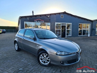 Alfa Romeo 147 1.6 2006 AIRCO,CRUISE CONTROL,NAP