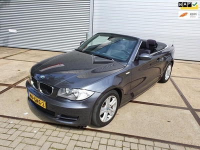 BMW 1-serie Cabrio 118i Executive Automaat