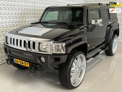 Hummer H3 3.7 Luxury Schuifdak + 26' + Navigatie