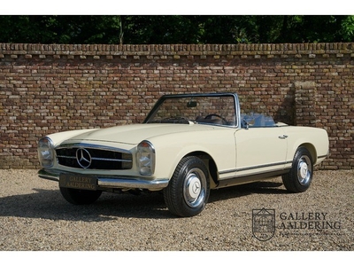 Mercedes-Benz 280SL Pagode W113 Fully restored, manual