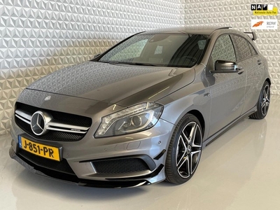 Mercedes-Benz A-klasse 45 AMG 4MATIC Pano Navi Xenon Leer