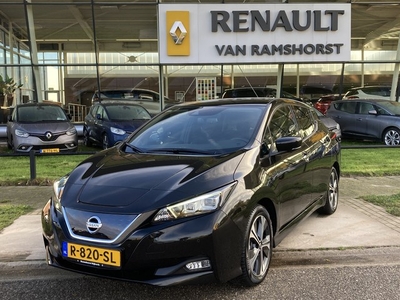 Nissan Leaf N-Connecta 40 kWh / Climate / Navi / Camera /