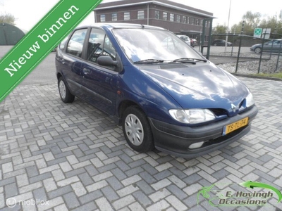 Renault Megane Scenic 1.6e RT