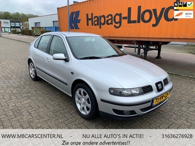 Seat Leon 1.6-16V Sport AIRCO/NAP/NIEUWE APK!!