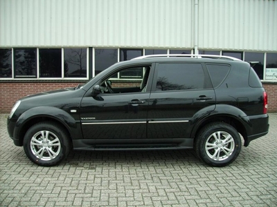 SsangYong Rexton Grijs Kenteken Ombouw