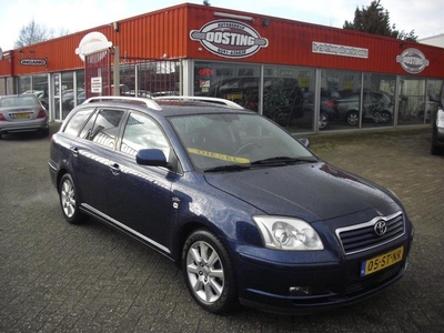 Toyota Avensis Wagon 2.2 D-4D Linea Luna