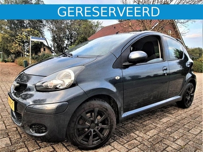 Toyota Aygo 1.0 12v VVT-i 5-Deurs met Diverse Opties !