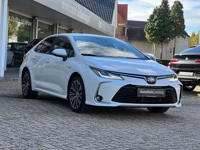 Toyota Corolla 1.8 Hybrid DynamicCameraParelmoer