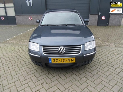 Volkswagen Passat 1.8 Turbo Highline 2002! NAP!Clima!Export