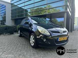 Hyundai i20 1.2i i-Drive Airco Alu velgen