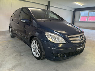 Mercedes B 170 (Airco / Parkeersensoren / Stoelverwarming)