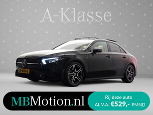 Mercedes-Benz A-Klasse Limousine 200 AMG Night Ed Aut- Panodak I Widescreen I Leer I Camera