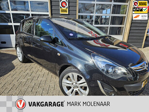 Opel Corsa 1.4-16V Cosmo,trekhaak,stuur/stoelverwarming etc