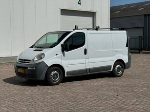 Opel Vivaro 1.9di 2.7t L1h1 (bj 2003)