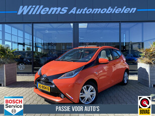 Toyota Aygo 1.0 VVT-i X-Wave Trekhaak, Camera & Airco