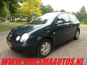 Volkswagen Polo 1.4-16V Comfortline (bj 2002)