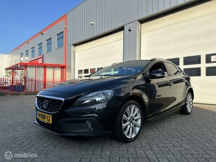 Volvo V40 Cross Country 2.0 D3 Momentum