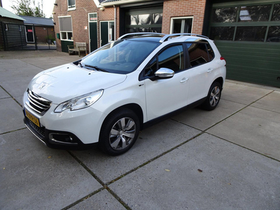 Peugeot 2008 1.2 PureTech Style