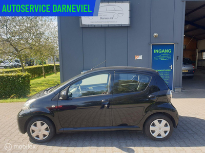 Toyota Aygo 1.0-12V Comfort Nieuwe Apk Bij aflevering!