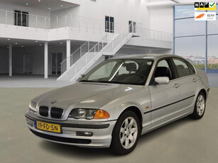 BMW 3-serie 320i Executive