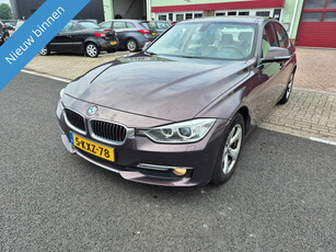 BMW 3-serie 320i170pk 6bak GERESERVEERD!!!!!