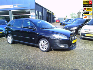 Fiat Croma 2.2 16V Corporate Premium Automaat / Rijklaarprijs