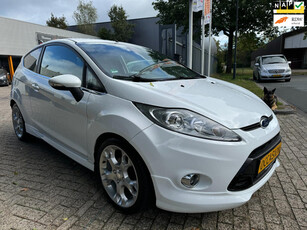 Ford Fiesta 1.6 Sport ST-Line 138.524 km, zeer mooie auto, schade vrij, nwe apk, airco, elec pakket * rijklaar prijs*