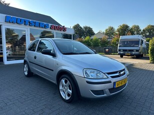 Opel Corsa 1.2-16V - Airco Nieuwe APK