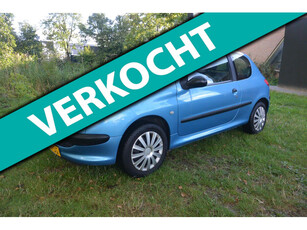 Peugeot 206 1.4 XR*airco*elektr pakket*stuurbekr*apk