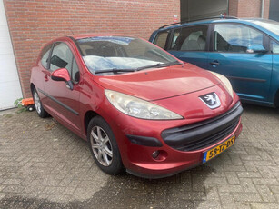 Peugeot 207 1.4 Color-line(koppakking of water pomp )