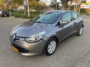 Renault Clio 0.9 TCe Expression / navi / cruise.control / elek.ramen / deurvergrendeling / nap....