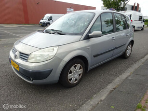 Renault Scenic 1.6-16V Dynamique Comfort