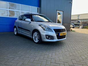 Suzuki Swift 1.6 Sport xenon key less entry clima