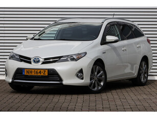 Toyota Auris Touring Sports 1.8 Hybrid Executive