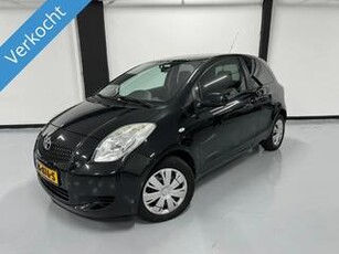 Toyota YARIS 1.3 VVTi Sol