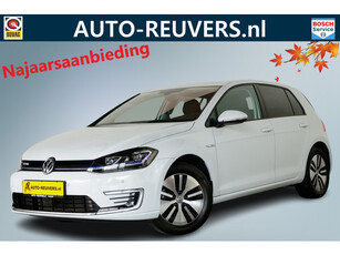 Volkswagen e-Golf e-Golf / Navi / ACC / CarPlay / LED