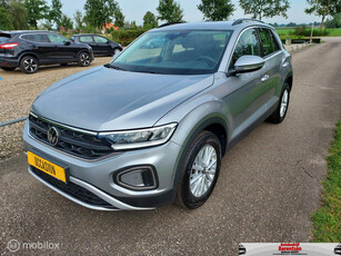 Volkswagen T-Roc 1.0 TSI Life Business