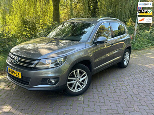 Volkswagen Tiguan 1.4 TSI Lounge Edition AUT/DSG 2 Eig b.j. 3-2016 1135000 km Navi ,trekhaak