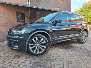 Volkswagen TIGUAN 2.0 TSI 4Motion Highline R-Line DSG Navigatie / Car Play / Xenon / Trekhaak / Stoelverwarming / Alcantara /