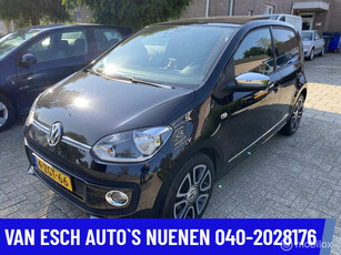 Volkswagen Up! 1.0 high up! BlueMotion 110.DKM AIRCO PANO CRUISE STOELVERW