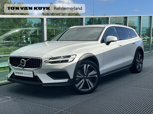 Volvo V60 Cross Country 2.0 B5 AWD Plus Extra Getint Glas / Verwarmbaar Voorruit / 19