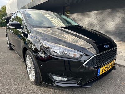 Ford Focus Benzine