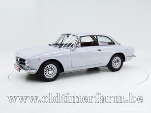 Alfa Romeo 1300 GT Junior '71 CH3377