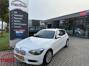 BMW 1-serie 116i Business+ (bj 2012, automaat)