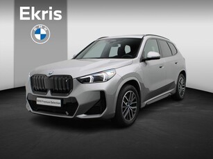 BMW iX1 xDrive30 M Sportpakket Premium Pack Travel Pack