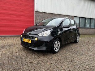 Hyundai i10 1.0i i-Motion Comfort Stoelverwarming