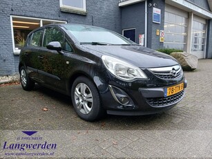 Opel Corsa 1.4-16V Anniversary Edition (bj 2012)