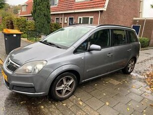 Opel ZAFIRA 1.9 CDTi Executive AUTOMAAT EURO-4 7-PERSONEN